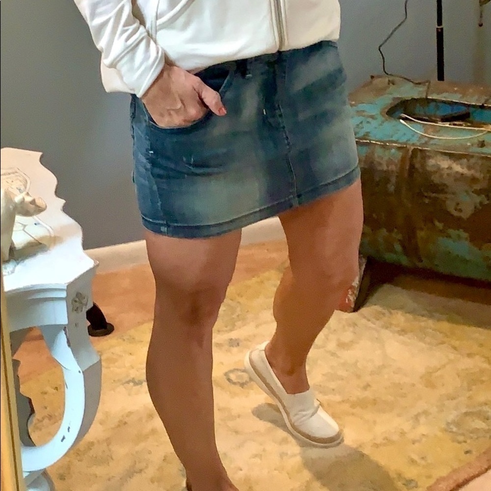 Only,Jean Mini-Skirt,Love The Superb Quality, Mint Condition, Stretch!! Size 29